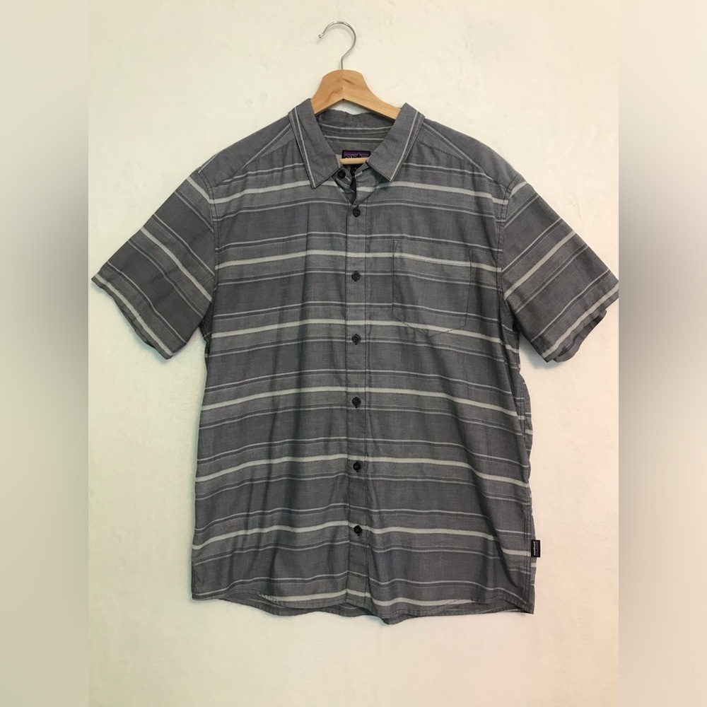 Patagonia‎ Worn Wear Men's blue stripe short sleeve Fezzman Shirt size large